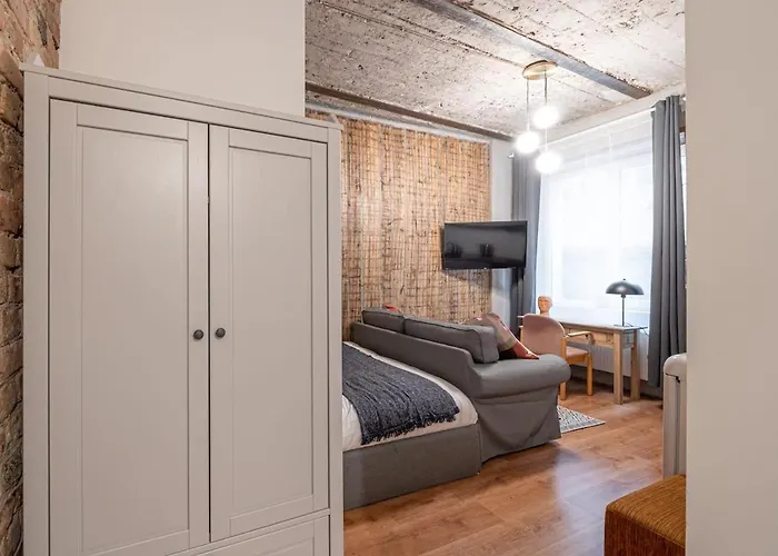 아파트 In The Heart Of *