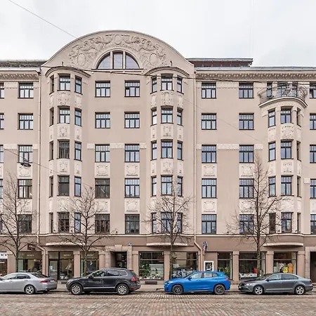 Apartment In The Heart Of